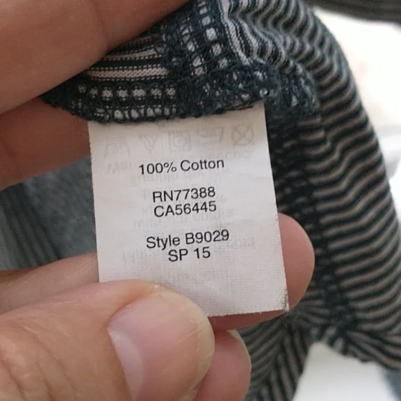 ❤️Madewell Blue & White Striped Luster Vneckline Top Shirt Size XSmall - Picture 6 of 8